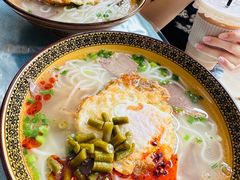 -肇兴特色牛肉粉