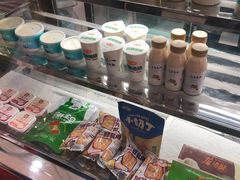 零售区-正飞鲜奶(公园北街店)