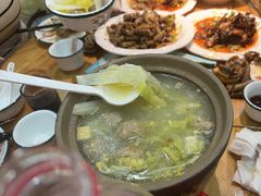-亿牌牌东北烧烤(怀特店)