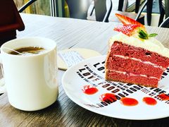丝绒蛋糕-The BREW·酿餐厅(浦东嘉里大酒店)