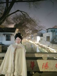 -一揽芳华汉服旗袍体验馆(拙政园店)