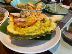 菠萝海鲜炒饭-mango tree芒果树泰国餐厅(青岛万象城店)