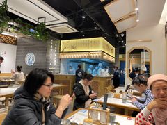 -馋三尺蟹粉小笼(人民广场店)