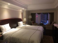 -茂名熹龙国际大酒店(人民广场高铁站店)