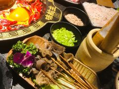 -味舵主重庆火锅(邓尉路店)