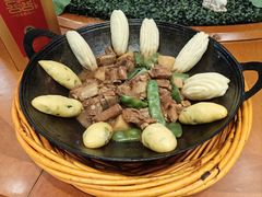 -老街坊美食汇(玉兰大街店)