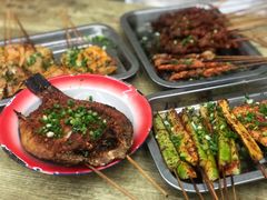 -邛海景风特色火盆烧烤店·烤串(月色风情小镇店)