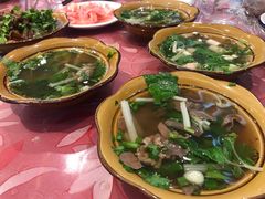 -谢老五跷脚牛肉·非遗传承店