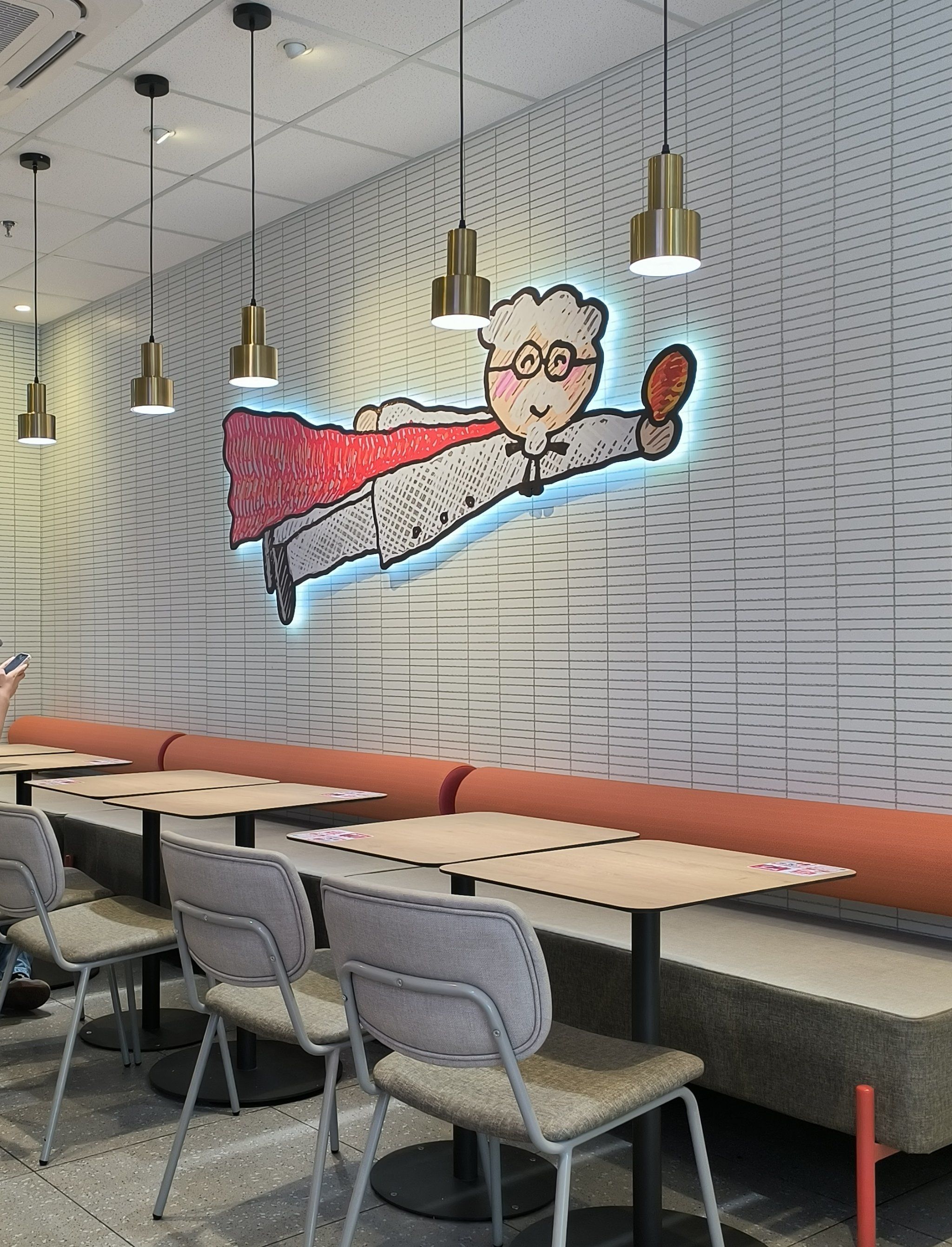 坪山区新开的商场悦邻汇一层的肯德基🍔