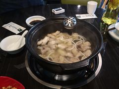 -东椰·海南椰子鸡火锅(朝阳门店)