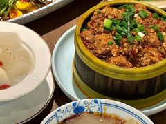 -肖四女乐山跷脚牛肉(滨江天街店)