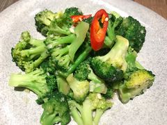 蒜香西兰花-周沫西餐(漫广场店)