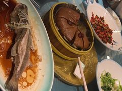 -呷湘厨·鱼汤捞饭·剁椒鱼头·辣椒炒肉(国家会展中心店)