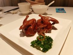 烤乳鸽-利苑酒家(宜安广场店)