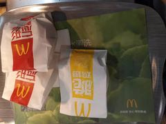 -麦当劳(百联西郊购物中心店)