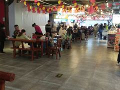 -好吃街美食城(八一广场店)