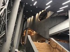-虹桥艺术中心