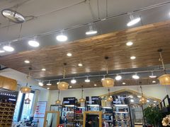 -肆兮眼镜·蔡司·徕卡战略合作店(大坪店)