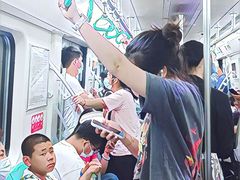 -建国门(地铁站)
