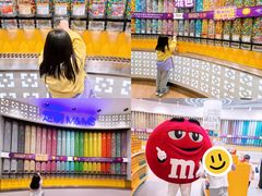 -m豆巧克力世界(上海世茂广场店)