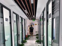 -新航道雅思托福·留学·考研培训(人民广场校区)