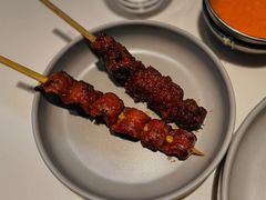 红河黑猪肥肠-胡麻(静安嘉里店)