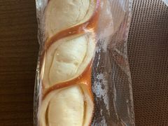 -小飞象面包公社(珠江路金鹰店)