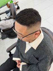 -尤司男士国潮理发馆