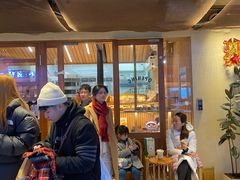 -天井·丑面包搭咖啡