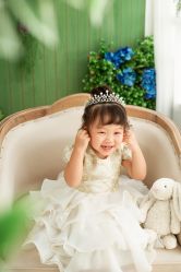 -小熊维尼高端儿童摄影(宝安旗舰店)