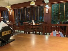 -黄尚皇小龙虾-螃蟹-烧烤工坊(皇后公园店)