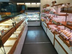 面包甜点陈列柜-仟吉KenGee(汪家墩店)