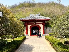 -洛阳古墓博物馆