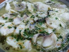-胡子饮食店