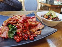 -隔壁老王·家常云南菜(花巷店)