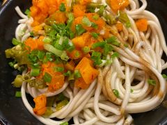 热干面-莲餐厅·湖北菜·藕汤是头牌(愚园路店)