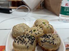 -小杨生煎(黄河路美食休闲街店)
