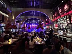 -FOUR PLAY BAR