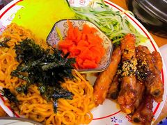 -夏星酒馆(剑桥公社店)