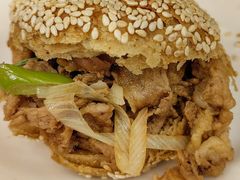 烧饼夹肉-烤肉季饭庄