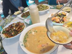 -小红鲸·海鲜餐厅(轸大路店)