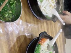 -贵州沾水米线(学田湾店)