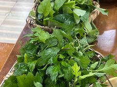 -岳记兴隆·青城腊排铜火锅(融创店)