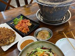 -韩风烤牛肉冷面店