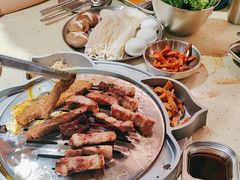 -安小胖韩国烤肉(财富广场画苑小区店)