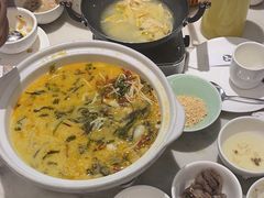 -小菜园新徽菜(南京秦淮龙蟠汇店)