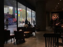 -星巴克臻选(郑州国贸360广场店)