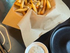 -LES ELITES 英集荟(南京西路店)