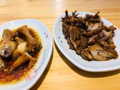红闷鸡爪-恋萍小吃(时代店)