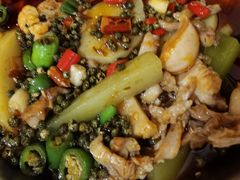 -米二红烧兔(华阳店)